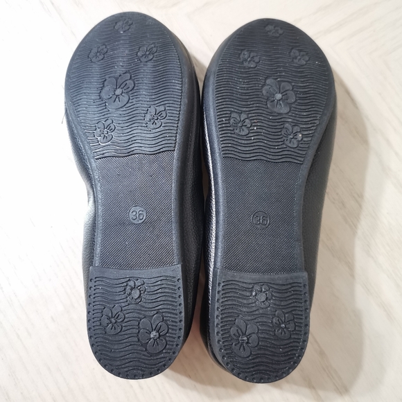 Sunwin Fashion Flats - Picture 7 of 9